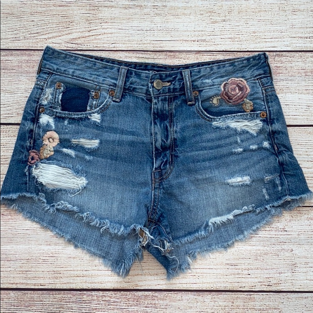 American Eagle outfitters HighRise Festival Shorts